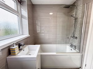 Photo 24- click for photo gallery